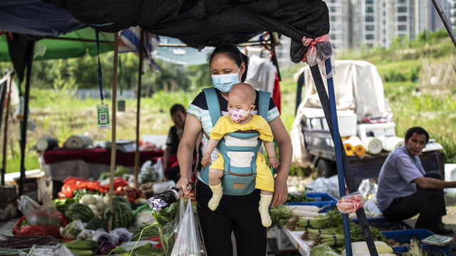 Guvernul de la Beijing a îndemnat oamenii să își facă provizii urgente de alimente, dar nu a explicat de ce
