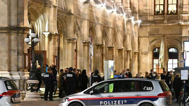 O treime din austrieci se tem de un nou atac terorist, la un an după atentatul islamist care a zguduit Viena