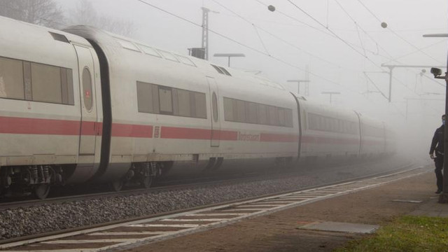 Mai mulți răniți într-un atac cu cuțitul într-un tren din Germania
