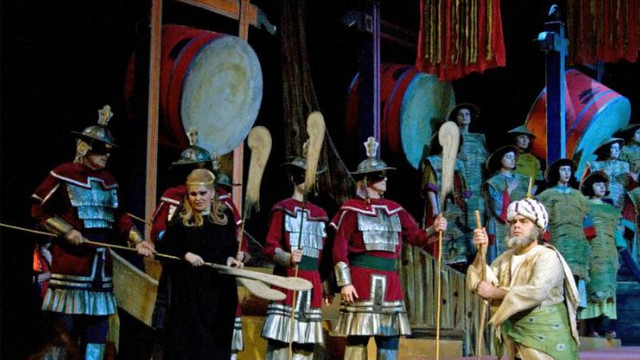 Spectacolul ”The Lucky Strike” revine pe scena Teatrului Național ”Mihai Eminescu”
