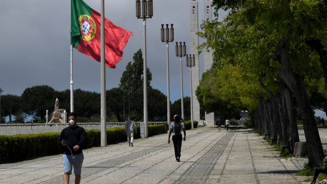 Portugalia interzice șefilor să mai contacteze angajații în afara orelor de muncă