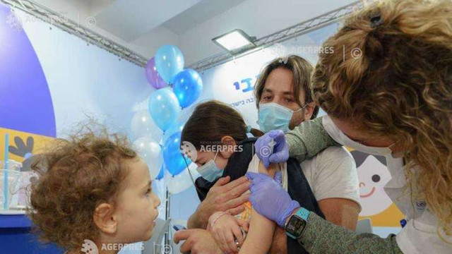 Israel | Vaccinarea anti-COVID a copiilor de peste 5 ani, în desfășurare. Fiul cel mic al premierului, printre primii vaccinați