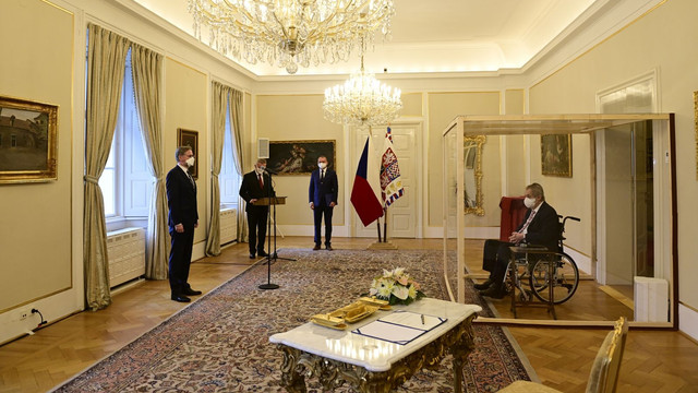 Președintele ceh Milos Zeman l-a numit premier pe Petr Fiala, în cadrul unei ceremonii neobișnuite