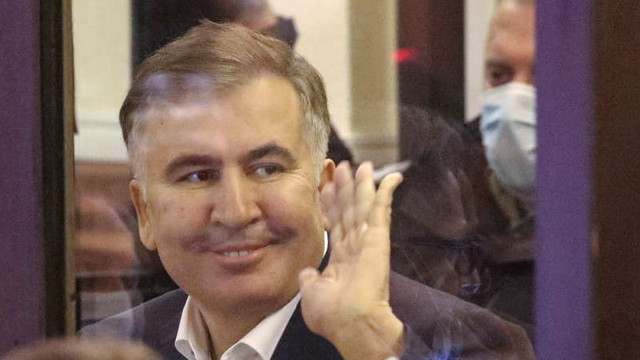 Fostul președinte Mihail Saakașvili, în fața justiției, susținătorii săi protestează în stradă