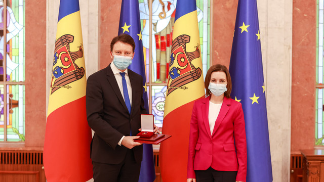 Eurodeputatul Siegfried Mureșan, decorat de președinta Maia Sandu cu Ordinul de Onoare. „Este un prieten de încredere și un promotor al intereselor țării noastre în instituțiile UE”