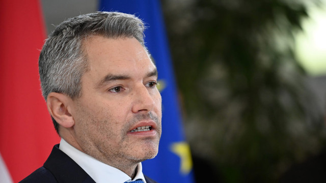 Al treilea cancelar al Austriei din ultimele două luni a fost învestit în funcție