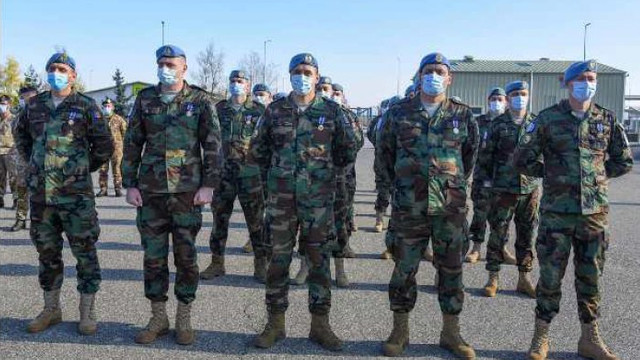 Militarii moldoveni care au participat la KFOR au fost decorați