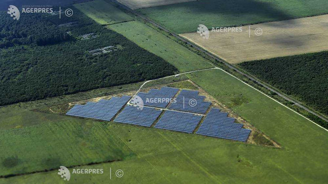 Energia solară ar putea deveni principala sursă de producere a electricității în România, în 2030