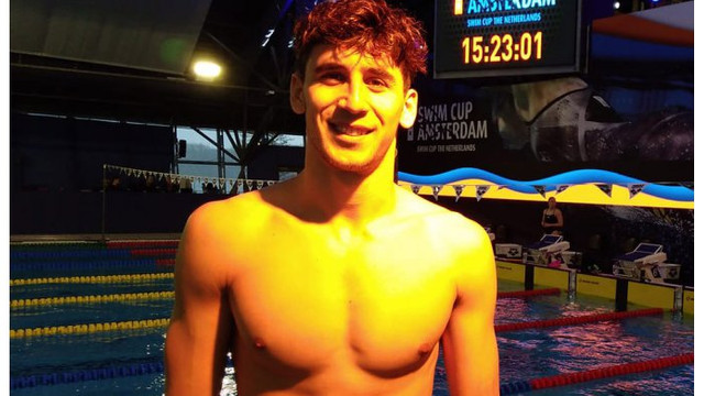Înotătorul Constantin Malachi a stabilit un nou record național la 100 metri bras