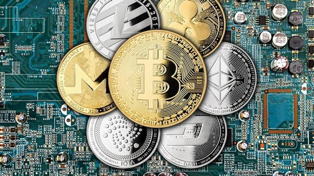 2021: Anul în care criptomonedele au devenit mainstream. Cum au ajuns bitcoin, ether, dogecoin și altele să valoreze mai mult decât PIB-ul Franței
