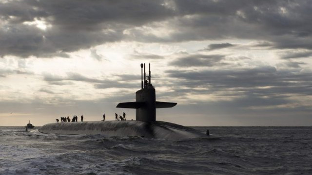Avertismentul șefului armatei britanice: Activitatea submarinelor rusești amenință cablurile subacvatice, vitale pentru sistemele de comunicație din întreaga lume