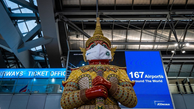 Thailanda introduce o taxă de intrare în țară pentru vizitatorii străini ca să-și ajute turismul
