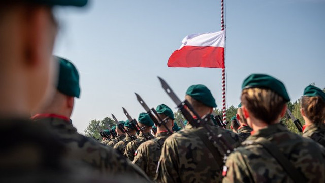 Polonia anchetează o potențială scurgere de informații de la o bază de date a armatei