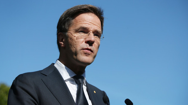 Premierul și ministrul de externe din Olanda vor merge în Ucraina, pe fondul tensiunilor cu Rusia
