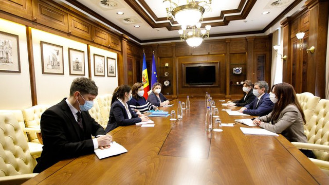 Președintele Parlamentului, Igor Grosu, a avut o întrevedere cu noua Reprezentantă de Țară a UNICEF în Republica Moldova, Maha Damaj