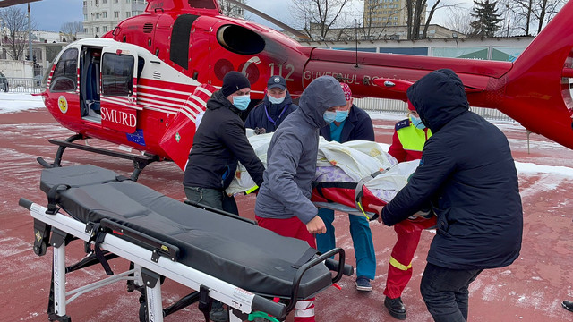 Un echipaj aero-medical SMURD Iași a transportat un tânăr, care a avut de suferit în urma unui accident rutier, din orașul Ștefan-Vodă spre municipiul Chișinău