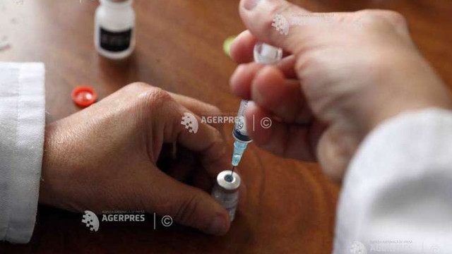 Angajații sanitari din Grecia care nu se vaccinează până la 31 martie vor fi concediați