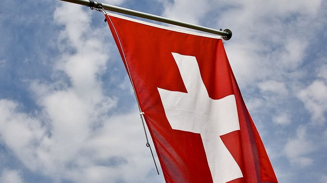 Elvețienii au respins prin referendum interzicerea experimentelor medicale pe animale
