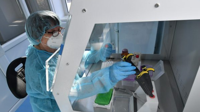 Laboratorul Centrului de Sănătate Publică Căușeni oferă servicii de testare PCR pentru diagnosticarea SARS-CoV-2
