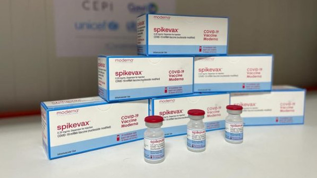 Un alt lot de vaccin Spikevax, produs de compania Moderna a ajuns în R. Moldova

