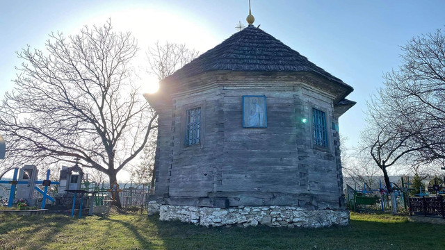 Biserica din lemn „Sfântul Nicolae” din raionul Călărași va fi restaurată