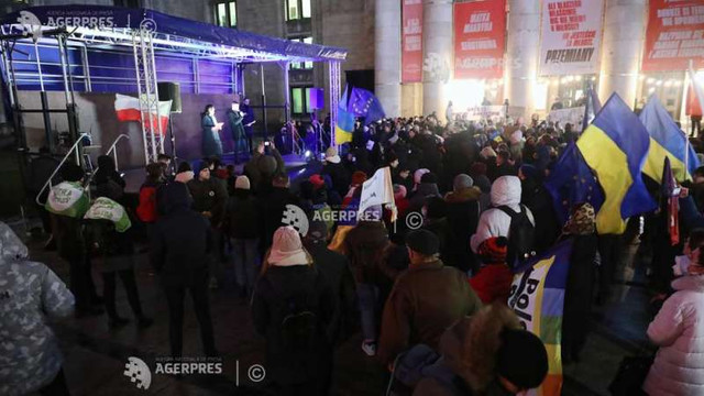 Manifestație la Varșovia împotriva unei posibile agresiuni a Rusiei în Ucraina