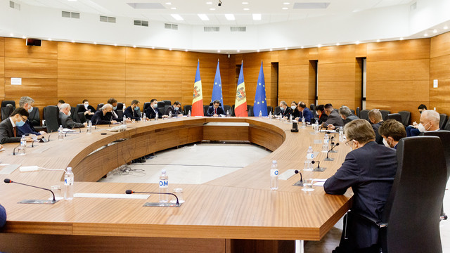 Întrevederea ministrului de externe Nicu Popescu cu reprezentanți ai corpului diplomatic