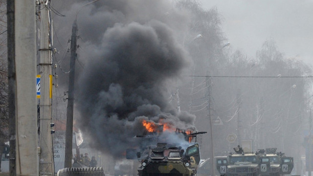 Armata rusă recunoaște pentru prima dată că are soldați morți în Ucraina
