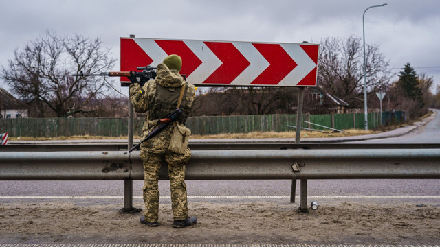 SUA: Rușii sunt încă la 25 de kilometri în afara capitalei Kiev. Se duc lupte în sud, în Mariupol și Mykolaiv
