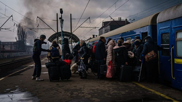 Război în Ucraina: Populația din orașele Mariupol și Volnovahi va fi evacuată