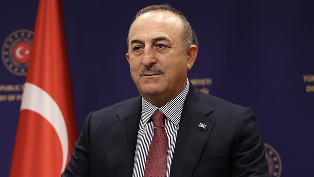 Ankara anunță o întâlnire tripartită Lavrov-Kuleba-Cavusoglu joi, în Antalia