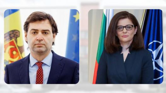 Ministra afacerilor externe a Bulgariei, Teodora Genchovska, susține că a venit la Chișinău pentru sprijin și din solidaritate cu R. Moldova, care se află în prima linie în gestionarea fluxului de refugiați