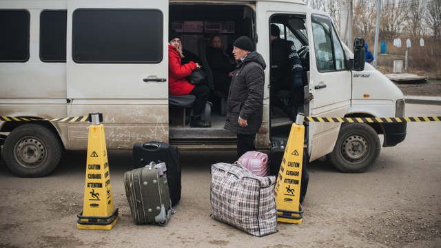 Gări improvizate pentru a asigura coridoare către alte țări pentru refugiații ucraineni