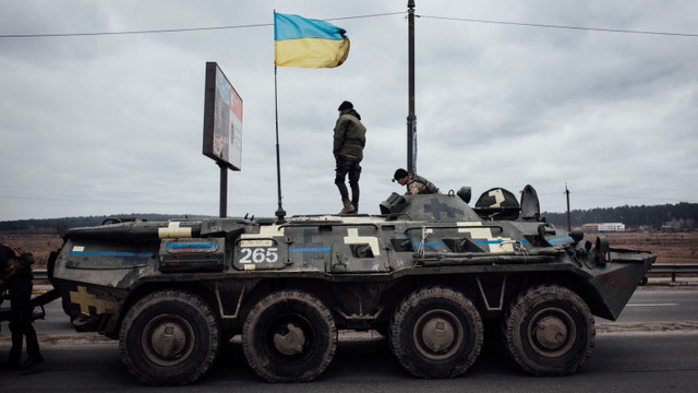 Războiul Ucrainei pentru apărarea țării în fața Rusiei. Număr record - peste 110.000 ucraineni s-au alăturat voluntar forțelor armate