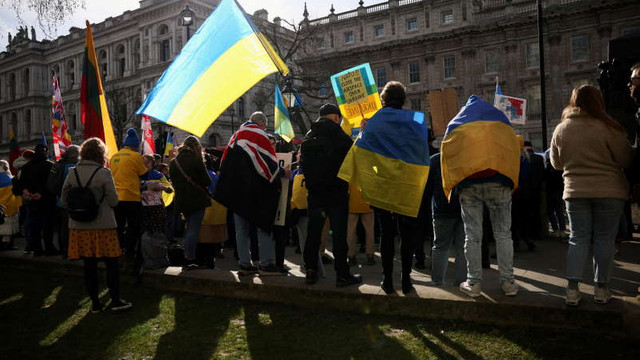Mai mult de 43.000 de gospodării din Regatul Unit s-au oferit să găzduiască refugiați din Ucraina
