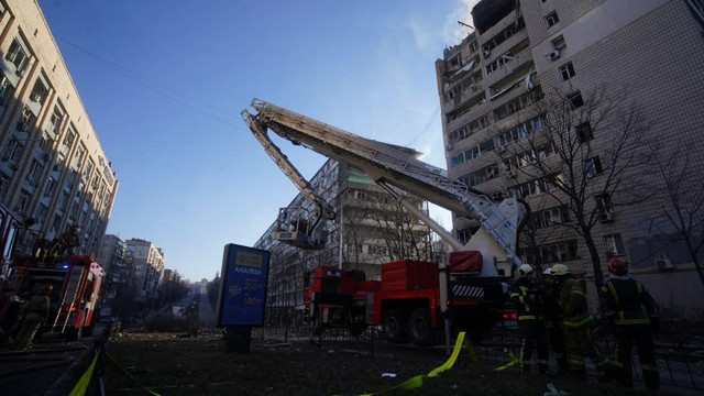 FOTO | În Kiev continuă să se audă explozii