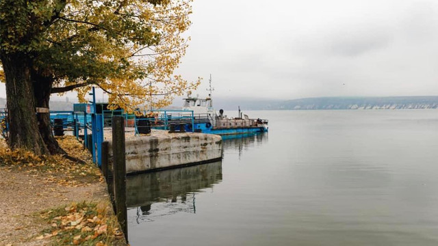 UPDATE: Activitatea feribotului de la Molovata a fost reluată
