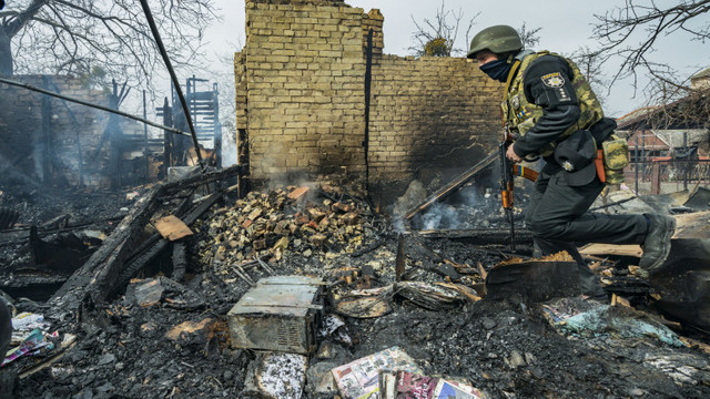 Ucraina a identificat peste 600 de ruși suspectați că au comis crime de război
