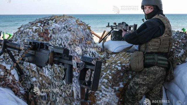 Forțele armate ucrainene nu au suficiente resurse pentru a forma și înarma mii de oameni care vor să se înroleze (presă)