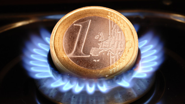 Comisia Europeană: Firmele care au contracte de gaze rusești cu plata în euro nu trebuie să plătească în ruble
