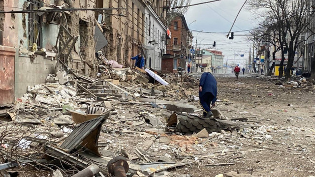 Crucea Roșie nu reușește să ajungă la Mariupol din cauza condițiilor de securitate
