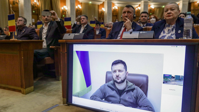 Zelenski, în Parlamentul României: Dacă nu ne-am fi apărat, rușii ar fi făcut un masacru la fel ca la Bucea pe tot teritoriul Ucrainei

