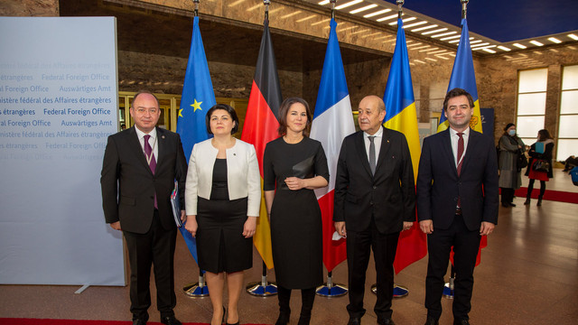 Natalia Gavriliță, aflată la Berlin, a purtat discuții cu șefii diplomației din România, Germania și Franța