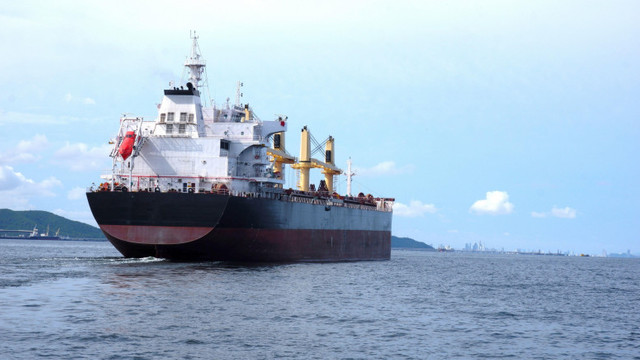 Mine în derivă din Marea Neagră pun în pericol transportul naval cu cereale și petrol
