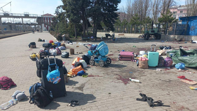 VIDEO / FOTO | 30 de persoane au decedat în urma atacului cu rachete Iskander la gara Kramatorsk din estul Ucrainei