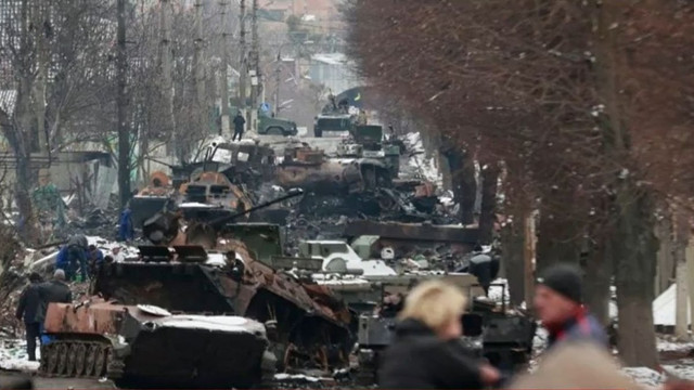 LISTA. Câte tancuri, blindate și alte vehicule militare a pierdut Rusia, potrivit confirmărilor vizuale și comparația cu estimările făcute de ucraineni
