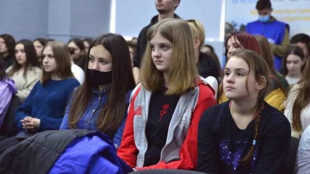 Tinerii ucraineni vor avea acces la programe în cadrul a trei centre din Chișinău
