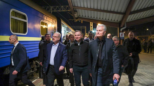 Președinții Poloniei și statelor baltice merg la Kiev pentru a se întâlni cu Zelenski