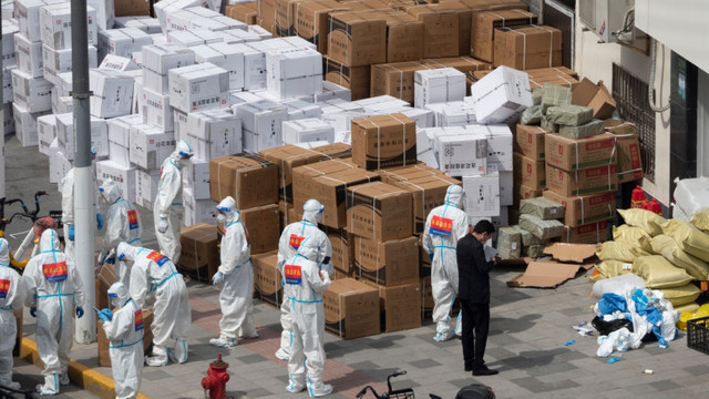 Criza de covid din China riscă să afecteze lanțurile de aprovizionare mai mult decât în primii doi ani ai pandemiei