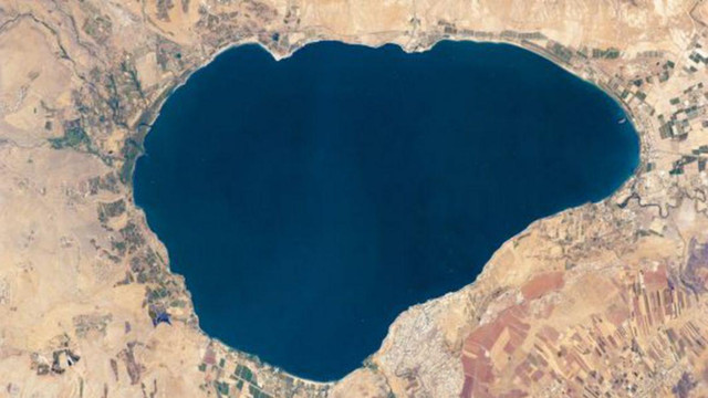 Israelul vrea să umple Marea Galileei cu apă desalinizată